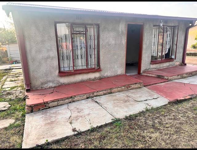 2 BEDROOM HOUSE FOR SALE IN GA-RANKUWA